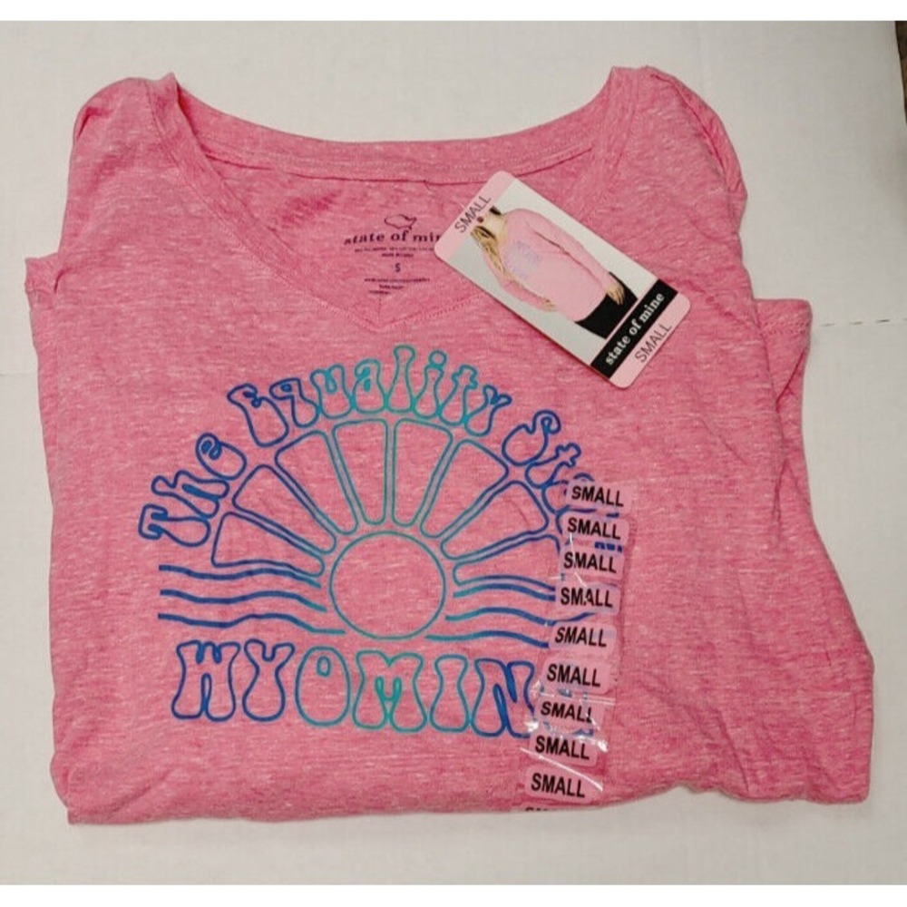 NWT State of Mine Pink Wyoming Pink‎ Scoop-Neck Shirt Small